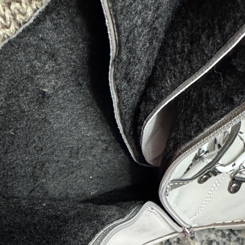 Tex Gray Winter mid calf Boots with Knit Cuff EUC 10.5 - Picture 10 of 13